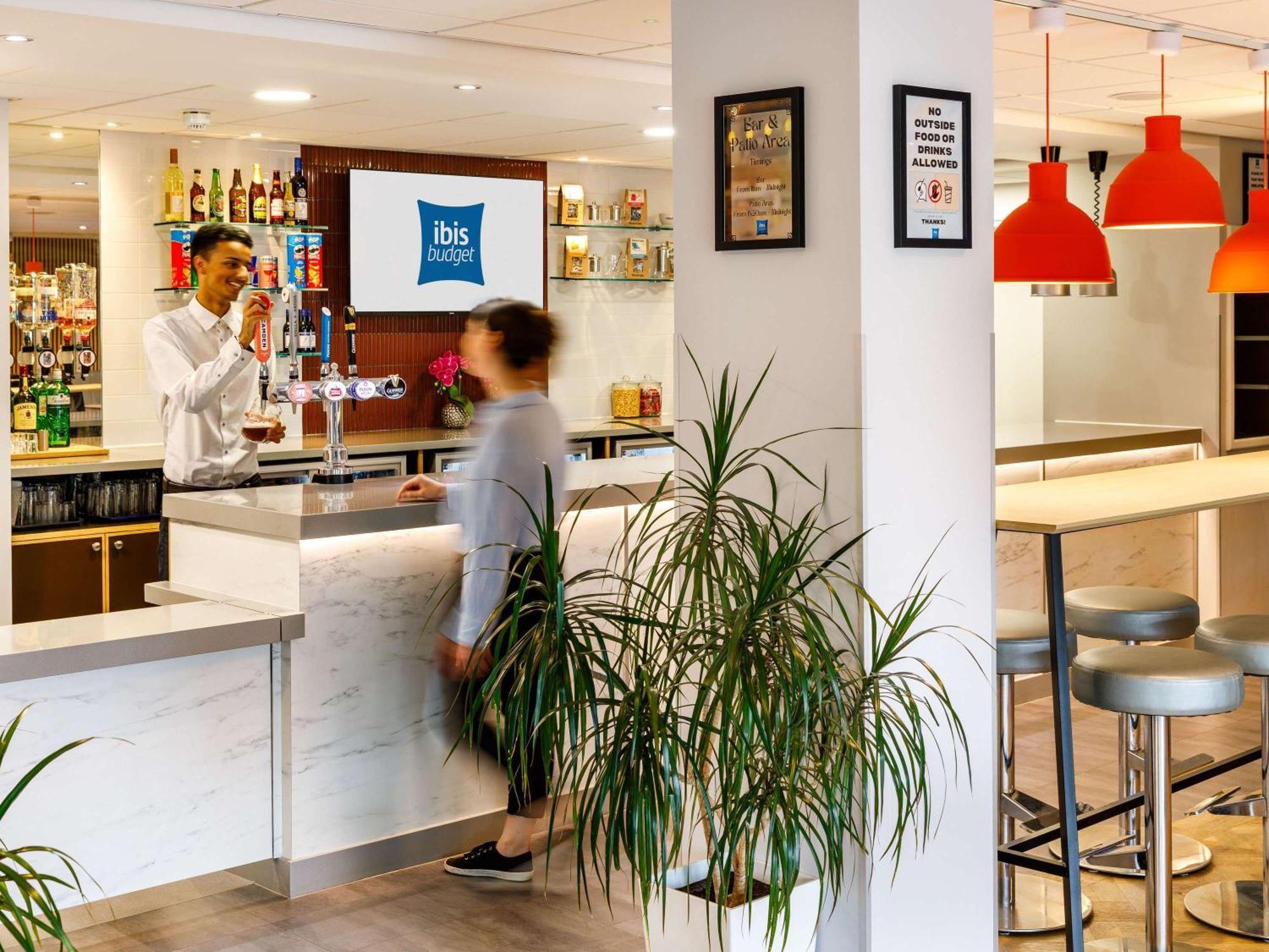 莱斯特宜必思快捷酒店 莱切斯特 外观 照片